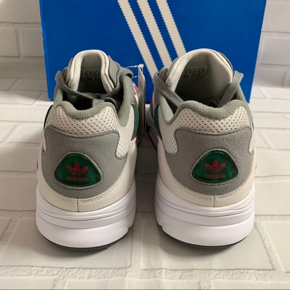 New Men’s Adidas Yung 96 US 12 Sneakers Grey Green - Picture 5 of 7